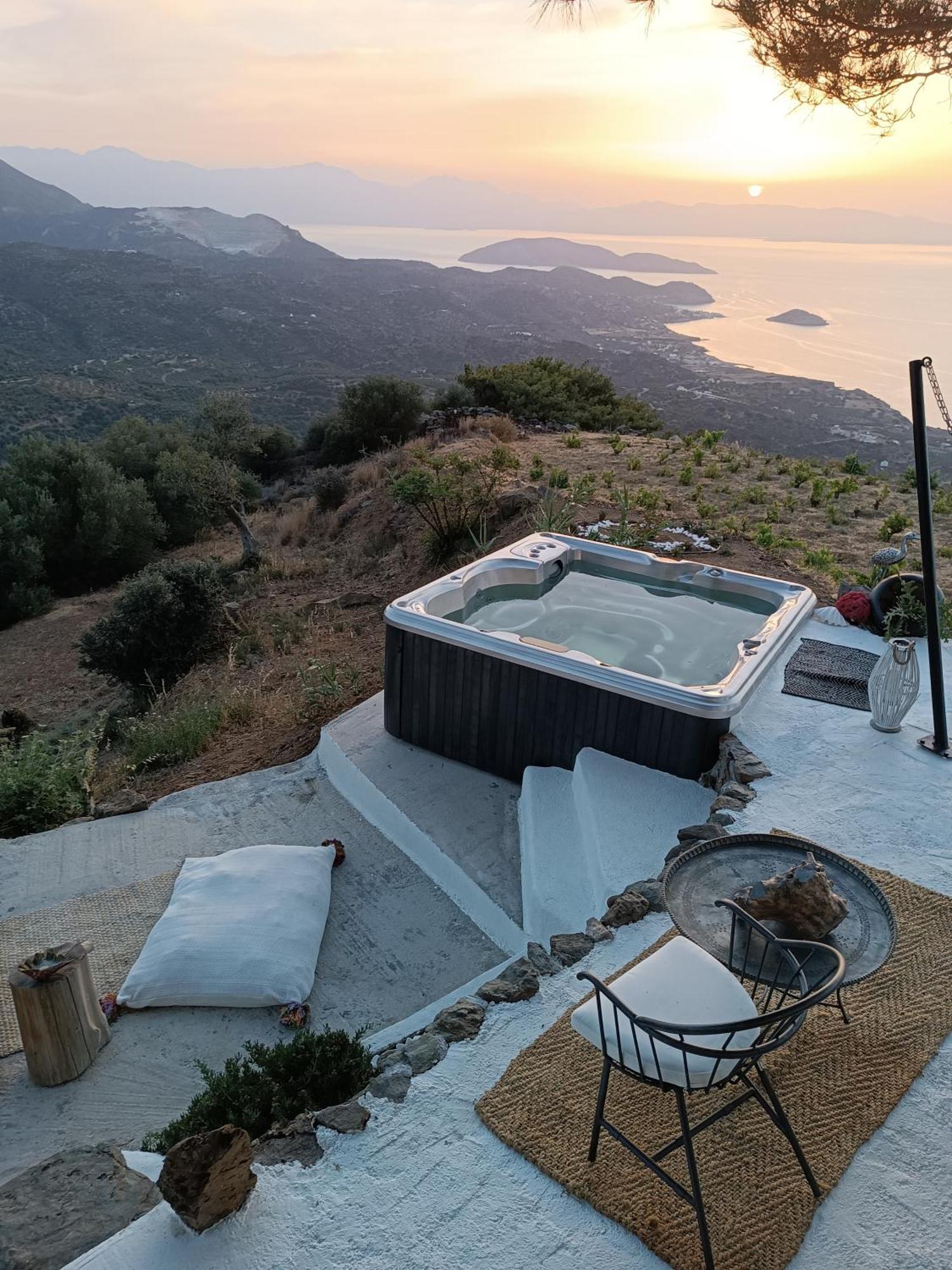 Landhaus Epavlis Mirsini (Crete)